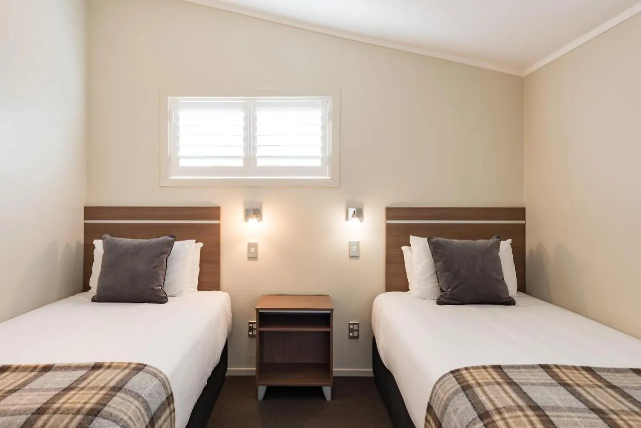 ****  Suncourt Hotel & Conference Centre Taupo New Zealand