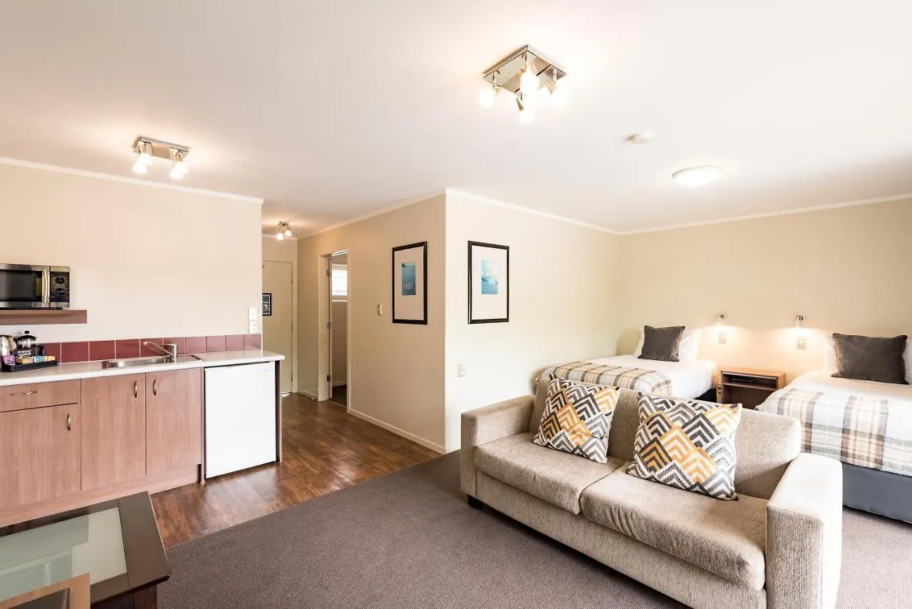 Suncourt Hotel & Conference Centre Taupo 4*,